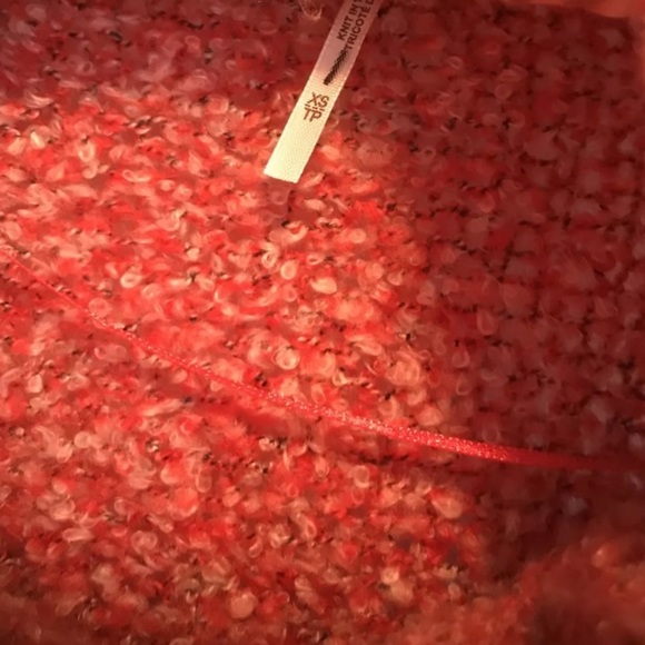 NWT Free People Bff Red Lotus sweater XS, Med, Lg - Picture 9 of 15